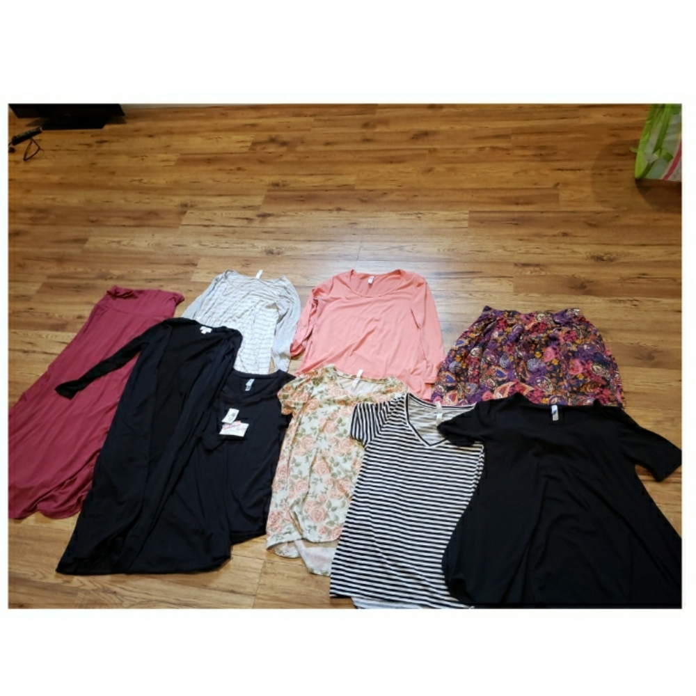 Lularoe bundle small and medium